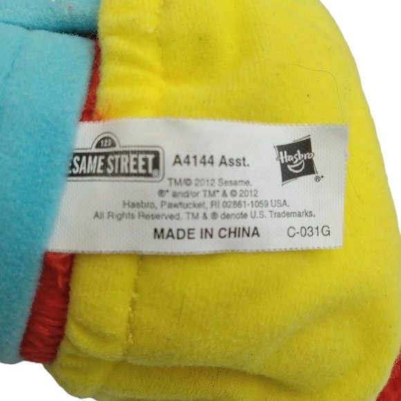 Hasbro Sesame Street Potty Time Elmo Talking Plush Toy Works - Picture 10 of 12